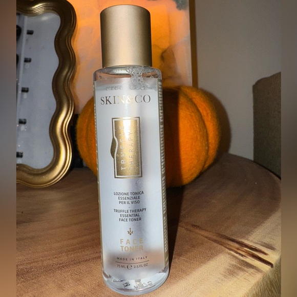 Skin & Co Truffle Therapy Face Toner 2.5 fl oz - Picture 2 of 5